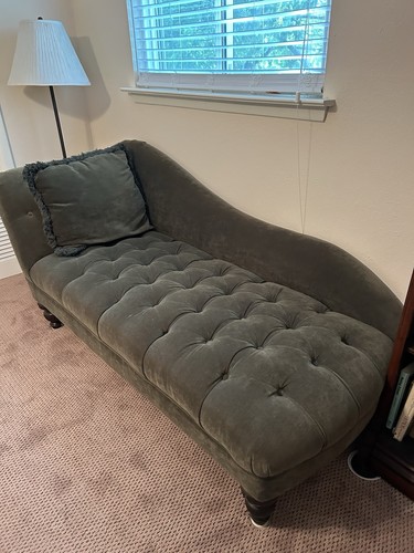Chaise lounge chair - chaise,